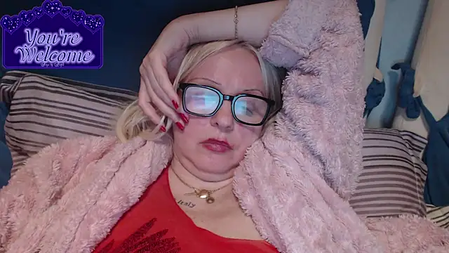 martachatte - Martachatte's free webcam - UK Sex Cams