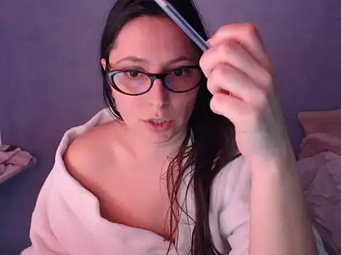 LuckyLisa23 webcam