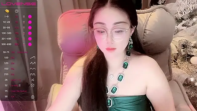 Monica-666888- webcam