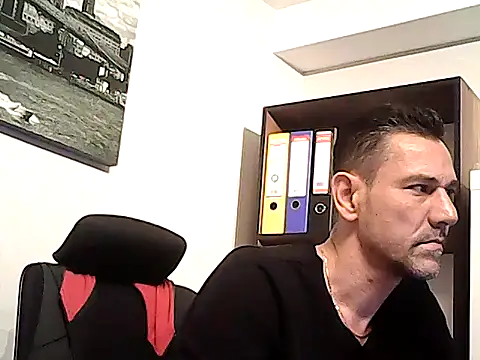 mastercharisma35 webcam