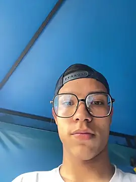 diegoand0911 (M twink) - Cum at work