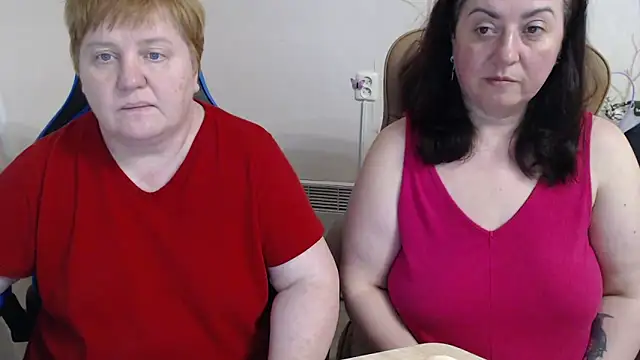 Lindy-Jeanie webcam