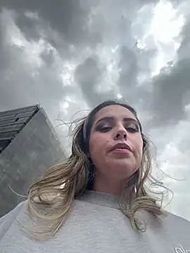 Alirawrz live sex cam