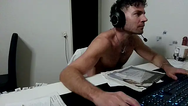 alpha-hunk webcam