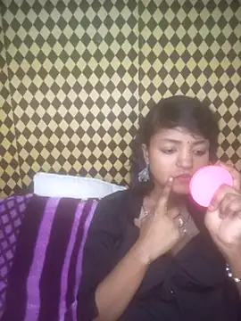 Freakingromance webcam