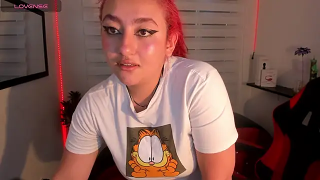 Emily_Jonesh webcam