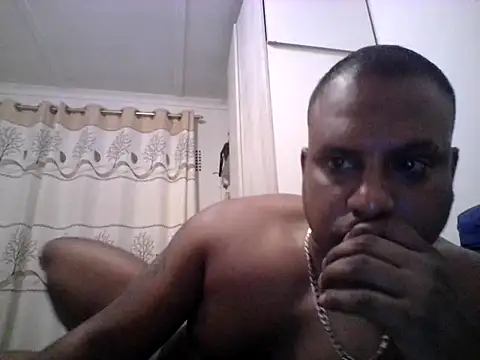 HUNTER-FUCKED_YOU webcam