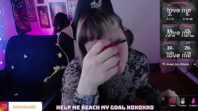 Bdsm_and_fries webcam