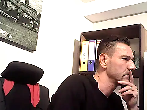 mastercharisma35 webcam