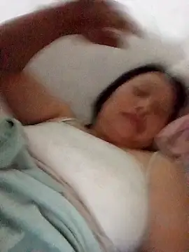 heesuu11 - Heesuu11's free webcam - UK Sex Cams