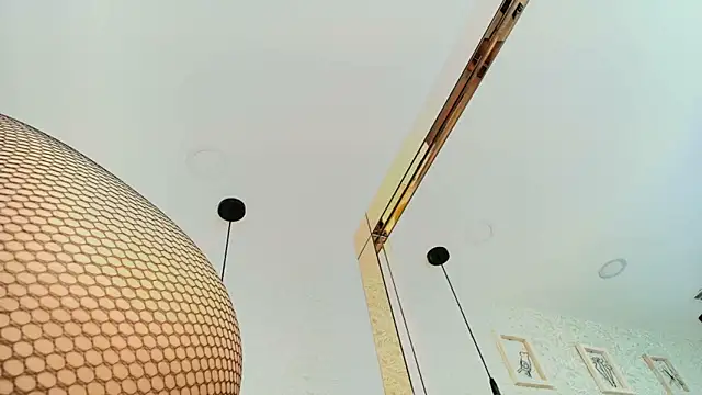 Isabela_Coleman webcam