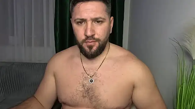Gold_Alpha_Boy webcam