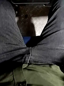 Rocky-badboy_cum4me webcam