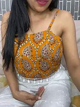 escape_with_me Live Webcam on Stripchat