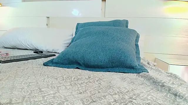 Isabela_Coleman webcam