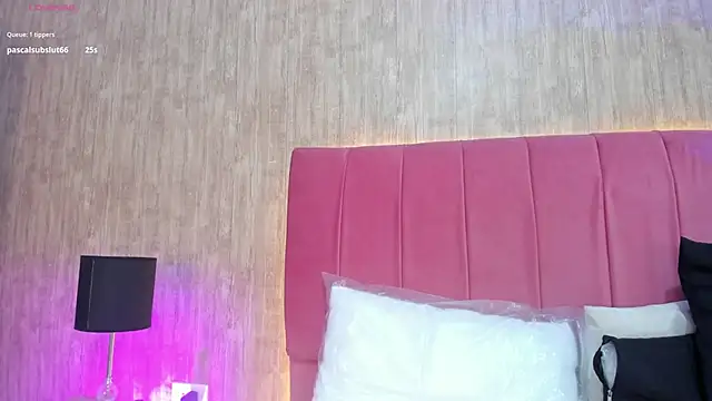 Kendra_kobein webcam