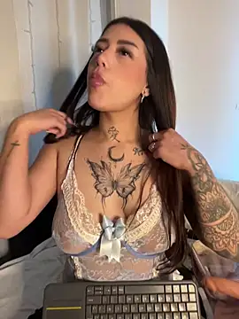 AshleyWinslow webcam