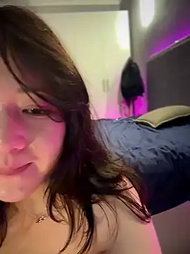 joyfullicss (F young) - Riding dildo naked till squirt 🤭