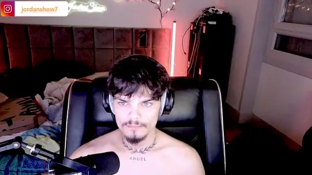 JordanShow webcam