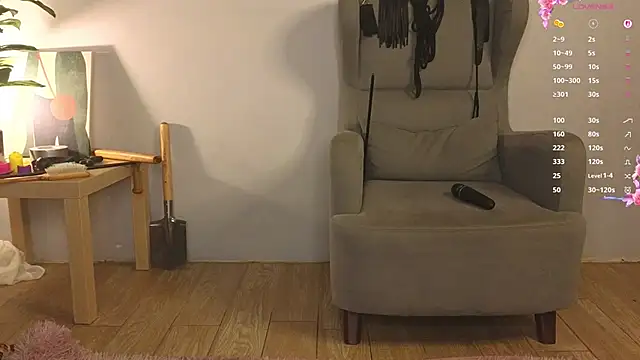 laracroftmansion webcam