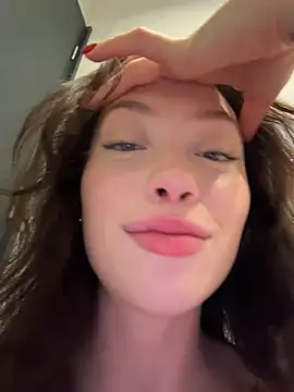 citylynx (F young) - Nip slips and pinch them