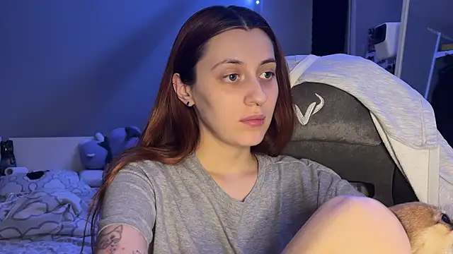 Uniarten live sex cam