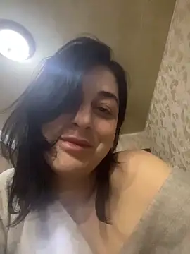 Webcam Model (_AnChous_)  is live.Free join now!