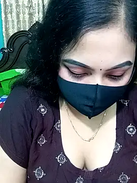 Webcam Model (Porimoni22)  is live.Free join now!