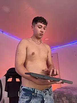 oliver_kyy webcam