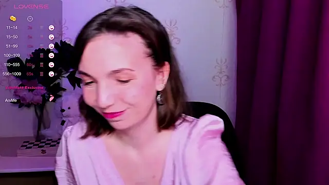 KindHazelHere_ webcam