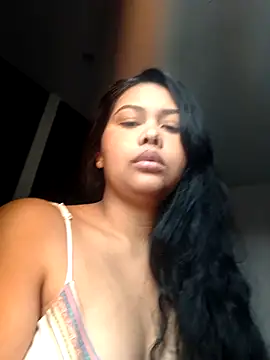 alessandraa- - Alessandraa-'s free webcam - UK Sex Cams