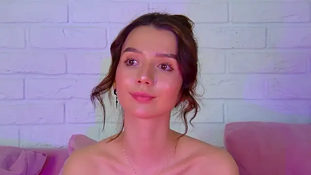 vanessavienne - VanessaVienne's free webcam - UK Sex Cams