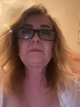 Irina2909@xh - Live Cam