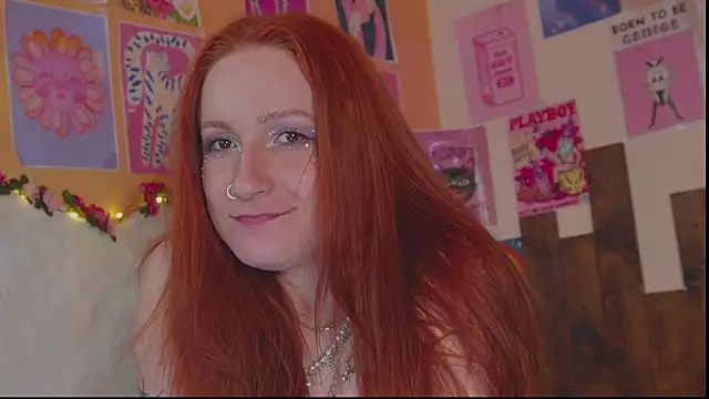 Charming_winky webcam