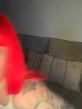 ScarletVixenLive webcam