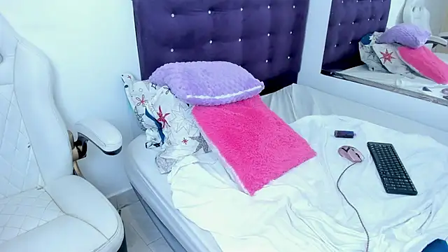 madelinesquirt webcam