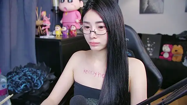 美女XiaoYuBao-在线直播