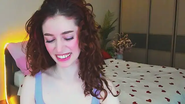 ChristinaConteeree webcam