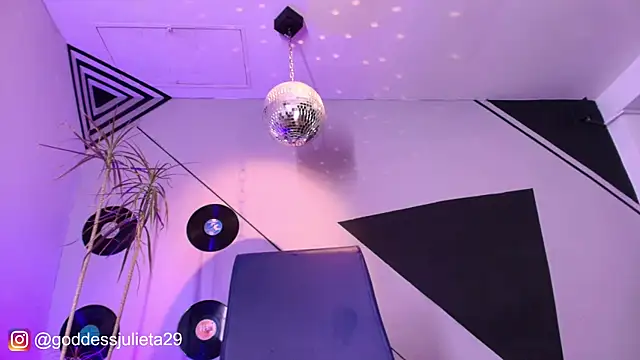 goddess_julieta webcam
