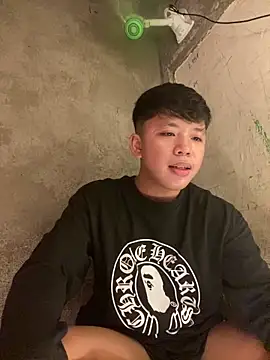 urasianrey (M twink) - HELP ME TO BUILD MY OWN STUDIO OR ROOM:(