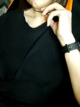 aashikalaa - Aashikalaa's free webcam - UK Sex Cams