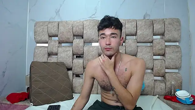 KathyAiden live sex cam