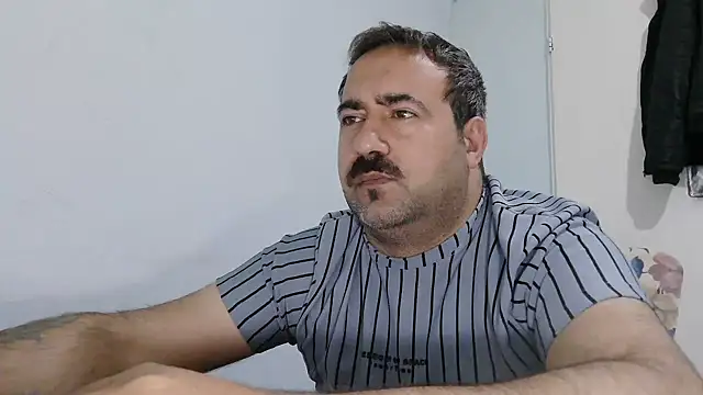 mio_jaks (Ask my age) - Does anyone want sperm? :wanker: