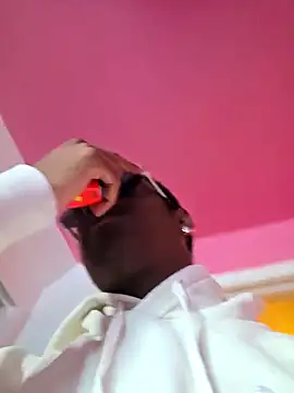 hormoneactivated webcam