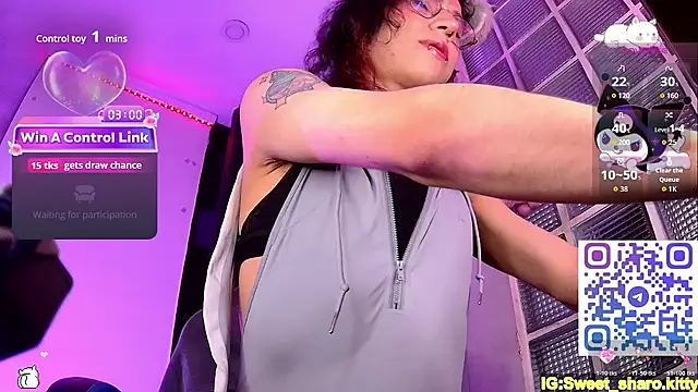 Sweet-SharoKitty webcam