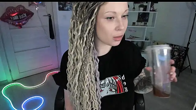 HoneySallyMoore webcam