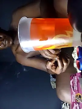 melaninbaebyy - Melaninbaebyy's free webcam - UK Sex Cams