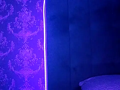 nicole77745 - Nicole77745's free webcam - UK Sex Cams