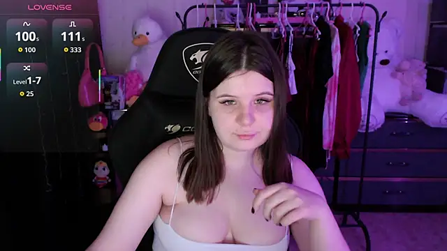 AmyVibess webcam