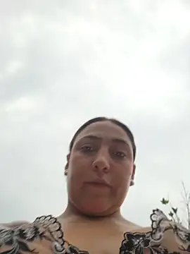 vickyhoult (F young) - Spit boobies| Shhhh,DrivemeCrazyOnPublic